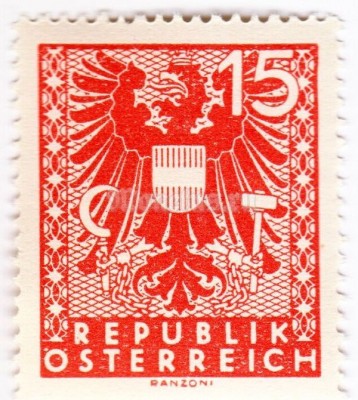 марка Австрия 15 Немецких рейхспфенинг "Герб" 1945 год