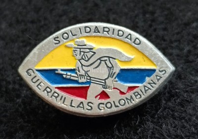 Значок Solidaridad Guerrillas Colombianas солидарность колумбийских партизан