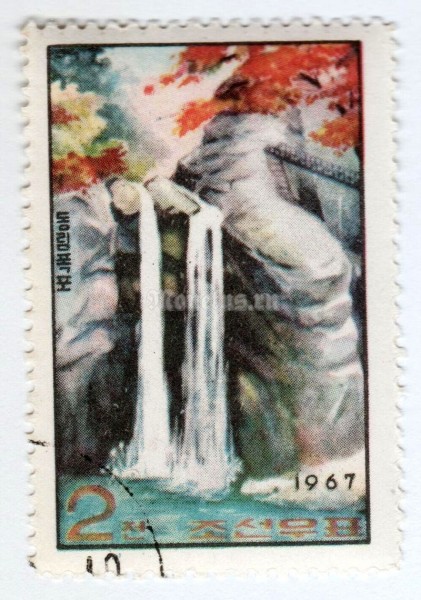 марка Северная Корея 2 чона "Tongrim Waterfalls" 1967 год Гашение