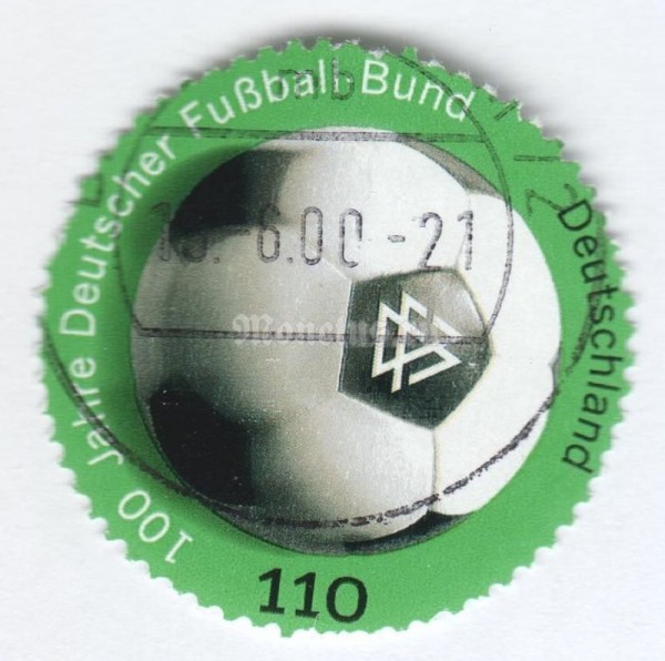 марка ФРГ 110 пфенниг "Football with DFB emblem" 2000 год Гашение