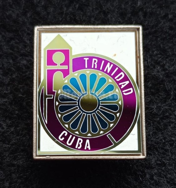 Значок Куба Trinidad Cuba Тринидад, ситалл зеркальный стекло