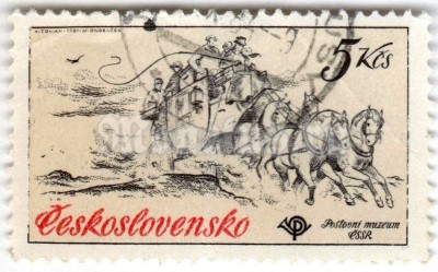 марка Чехословакия 5 крон "Historical postal vehicles" 1981 год Гашение