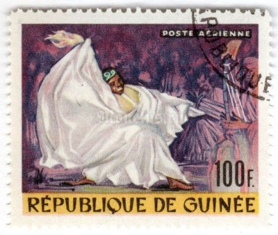 марка Гвинея 100 франков "Kouyta Kandia, dancer and singer**" 1966 год Гашение