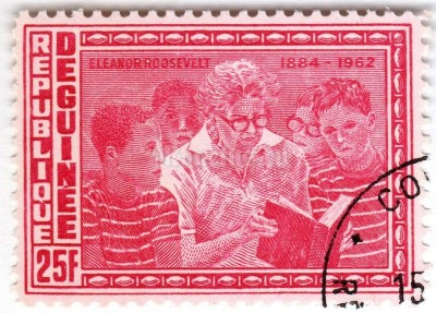 марка Гвинея 25 франков "Eleanor Roosevelt and Teenagers" 1964 год Гашение