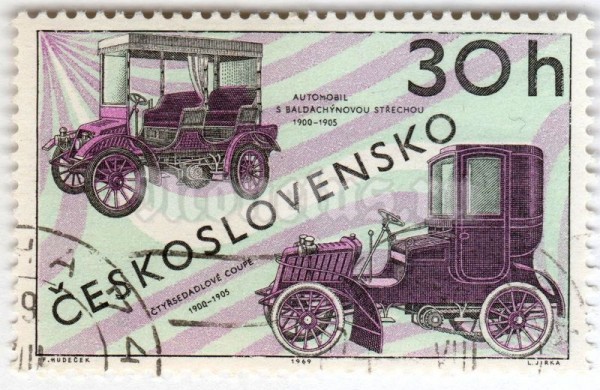 марка Чехословакия 30 геллер "Tatra, Baldachin-top Car and Four-seat Coupe of 1900-1905" 1969 год Гашение