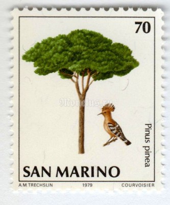 марка Сан-Марино 70 лир "Eurasian Hoopoe (Upupa epops), Stone Pine (Pinus pinea)" 1979 год