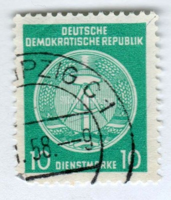 марка ГДР 10 пфенниг "Official Stamps for Administration Post B (I) Reprint" 1957 год Гашение