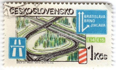 марка Чехословакия 1 крона "Brno-Bratislava Highway near Jihlava" 1981 год Гашение