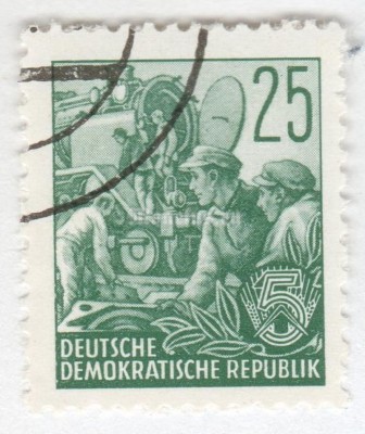 марка ГДР 25 пфенниг "Locomotive Brigade" 1953 год Гашение