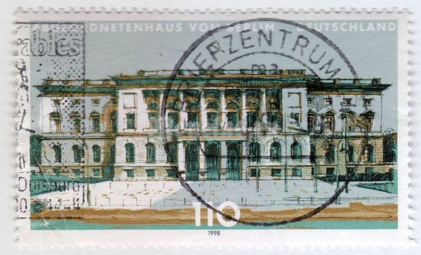 марка ФРГ 110 пфенниг "House of Representatives, Berlin" 1998 год Гашение