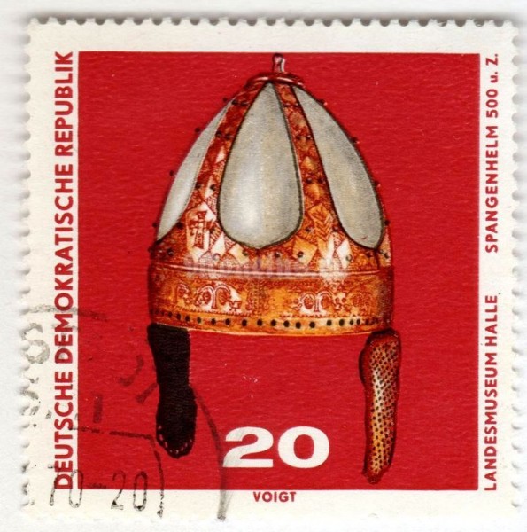 марка ГДР 20 пфенниг "Braces Helmet" 1970 год Гашение