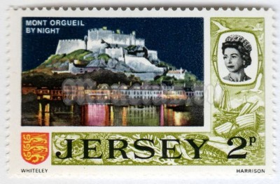 марка Джерси 2 пенни "Mont Orgueil Castle at night" 1971 год