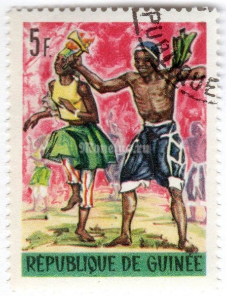 марка Гвинея 5 франков "Dounduba dance" 1966 год Гашение