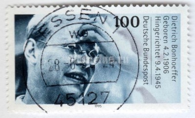 марка ФРГ 100 пфенниг "Bonhoeffer, Dietrich" 1995 год Гашение