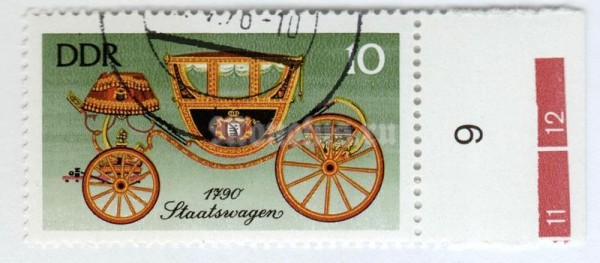 марка ГДР 10 пфенниг "State carriages - Coronation Coach" 1976 год Гашение