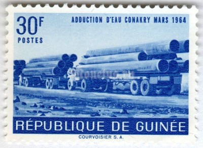 марка Гвинея 30 франков "Transporting pipe" 1964 год 