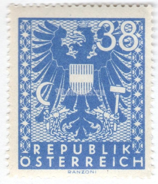 марка Австрия 38 рейхспфенинг "Coat of arms" 1945 год 