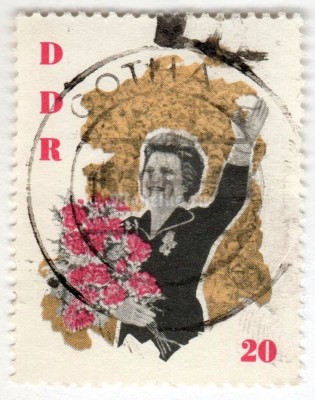 марка ГДР 20 пфенниг "Tereshkova at rally" 1963 год Гашение