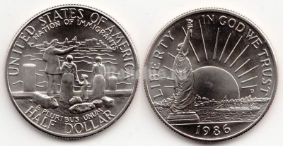Монета США 50 центов 1986D год 100 лет Статуе Свободы