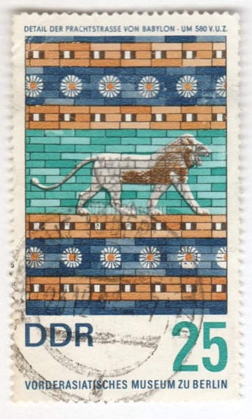 марка ГДР 25 пфенниг "Lion from the street procession" 1966 год Гашение