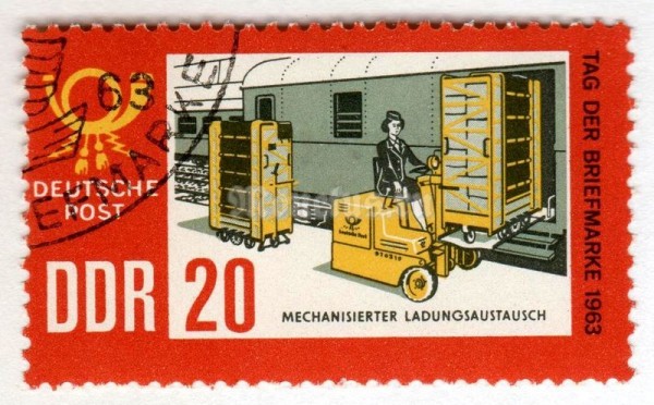 марка ГДР 20 пфенниг "Forklift" 1963 год Гашение